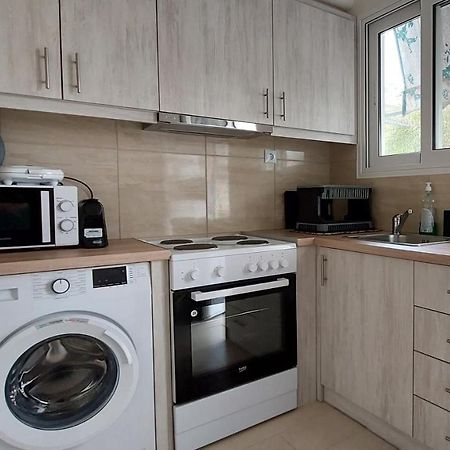 Cozy Apartment In Nea Smyrni เอเธนส์ ภายนอก รูปภาพ